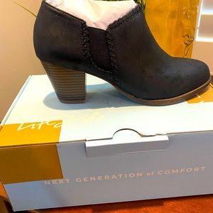 Life Stride Black Ankle Boots * NWT * 8.5